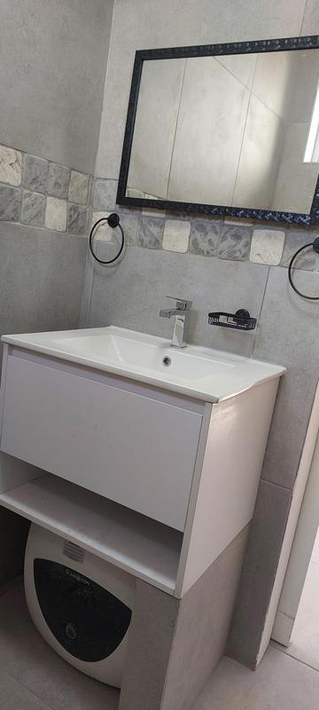 To Let 1 Bedroom Property for Rent in Plumstead Western Cape